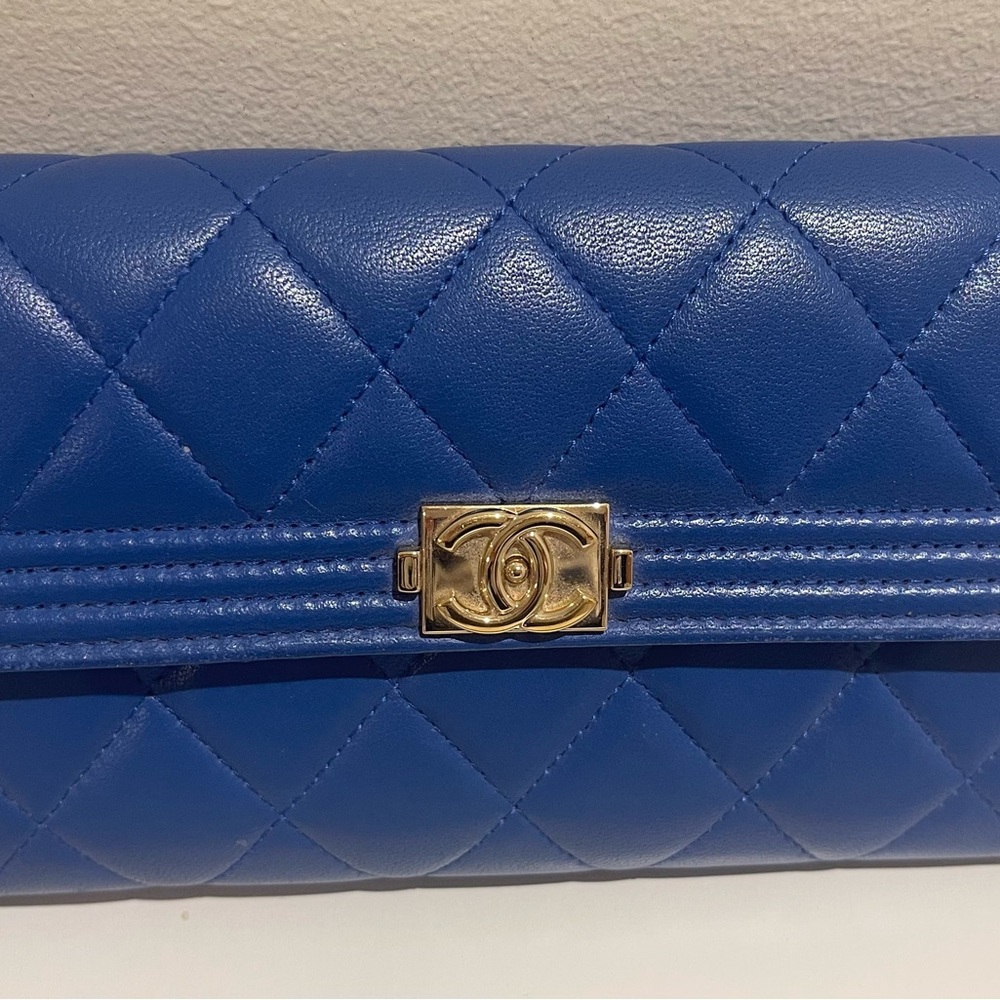 Channel Leboy wallet